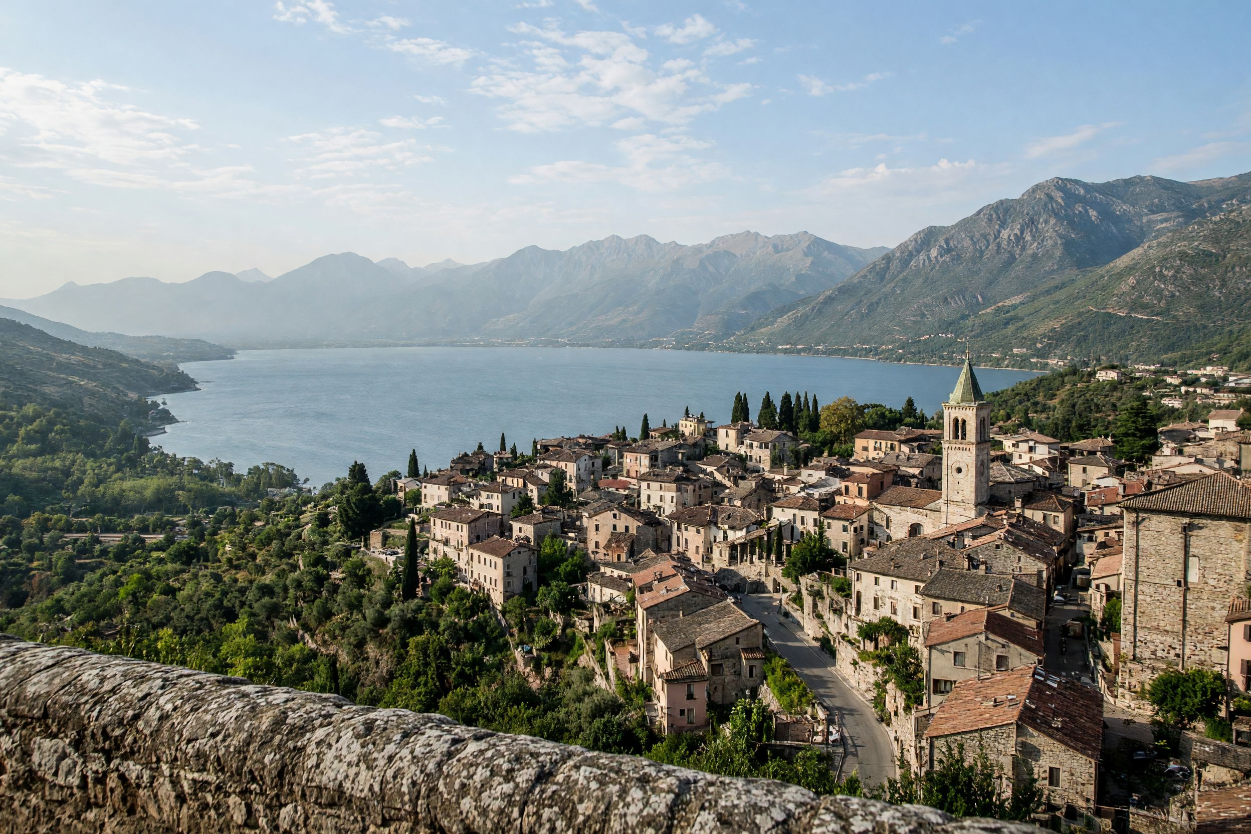 Ferrara Di Monte Baldo
