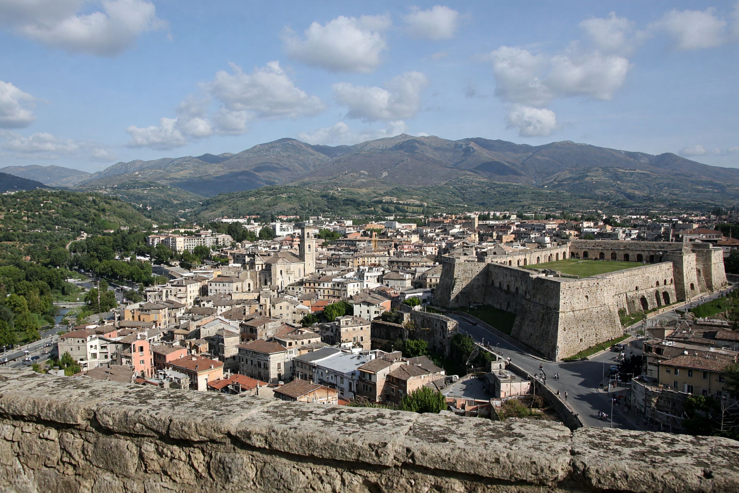 L Aquila