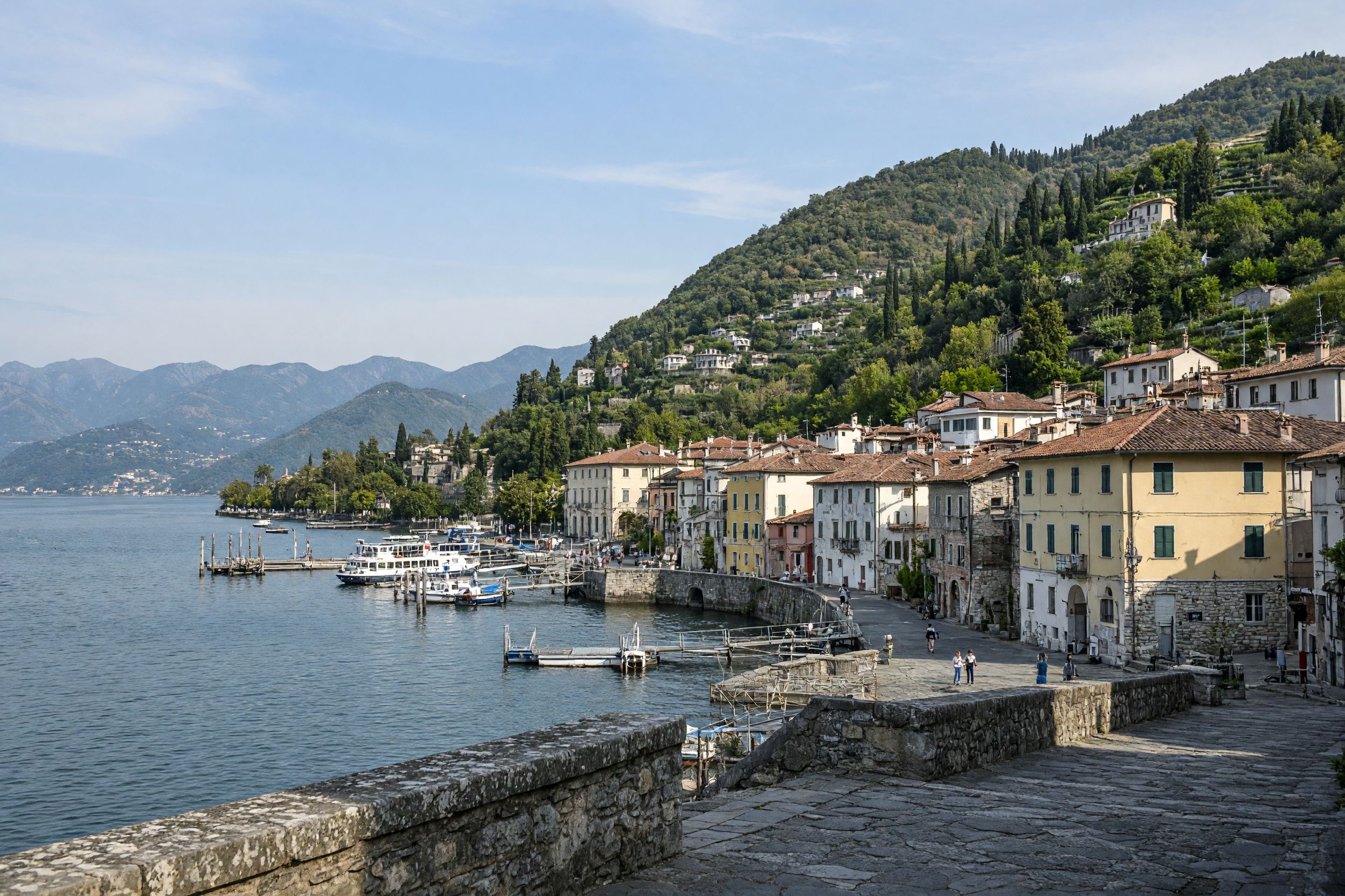 Peschiera Maraglio