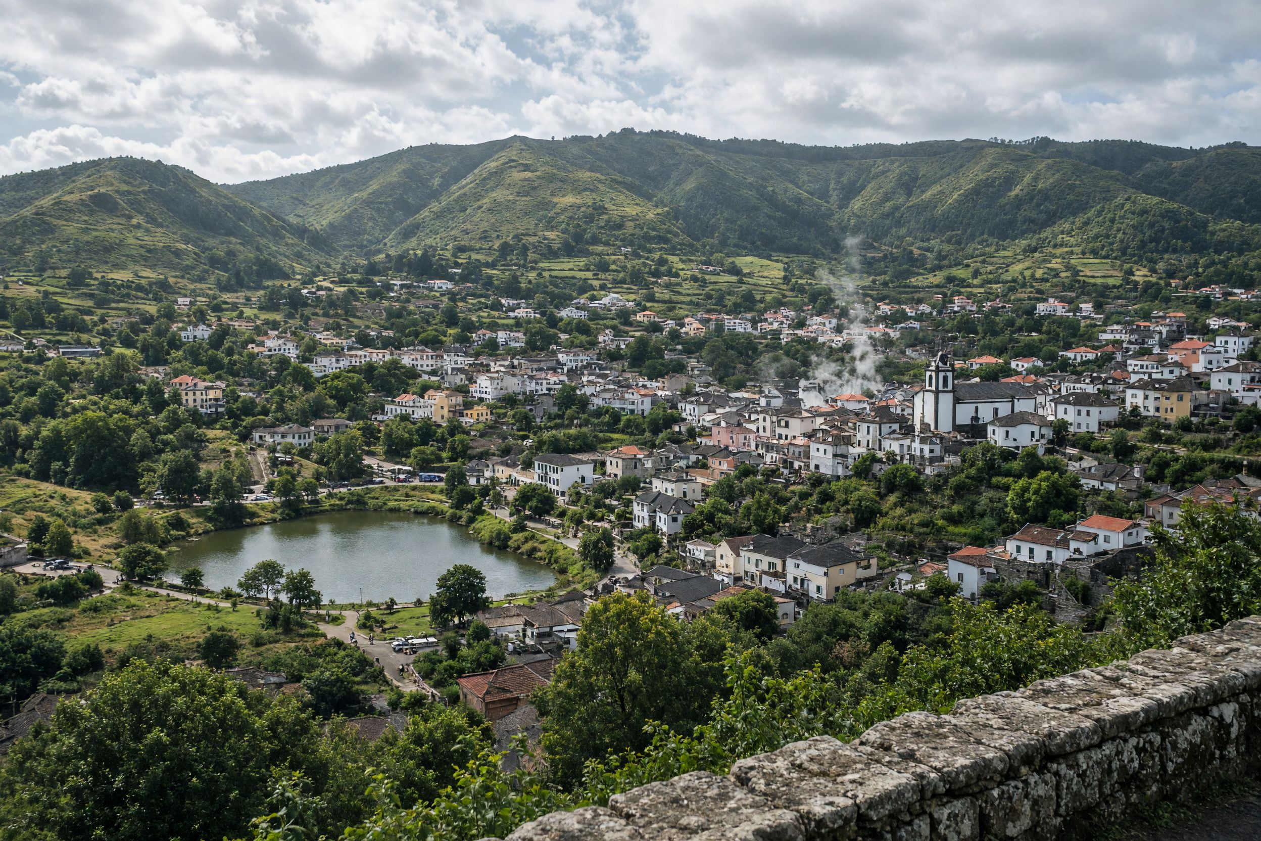 Furnas