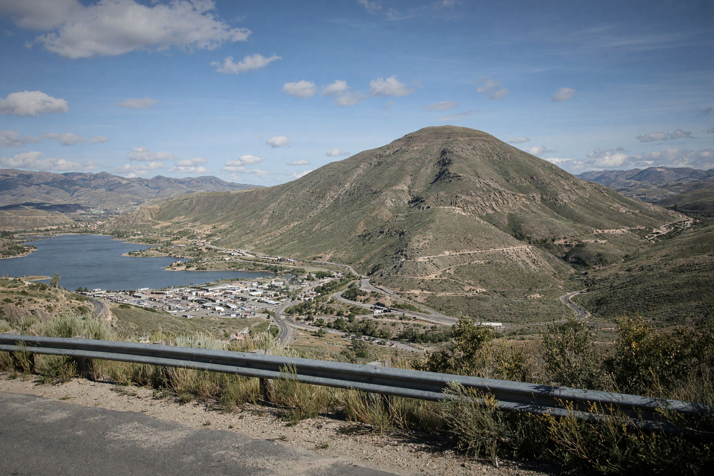 Round Mountain